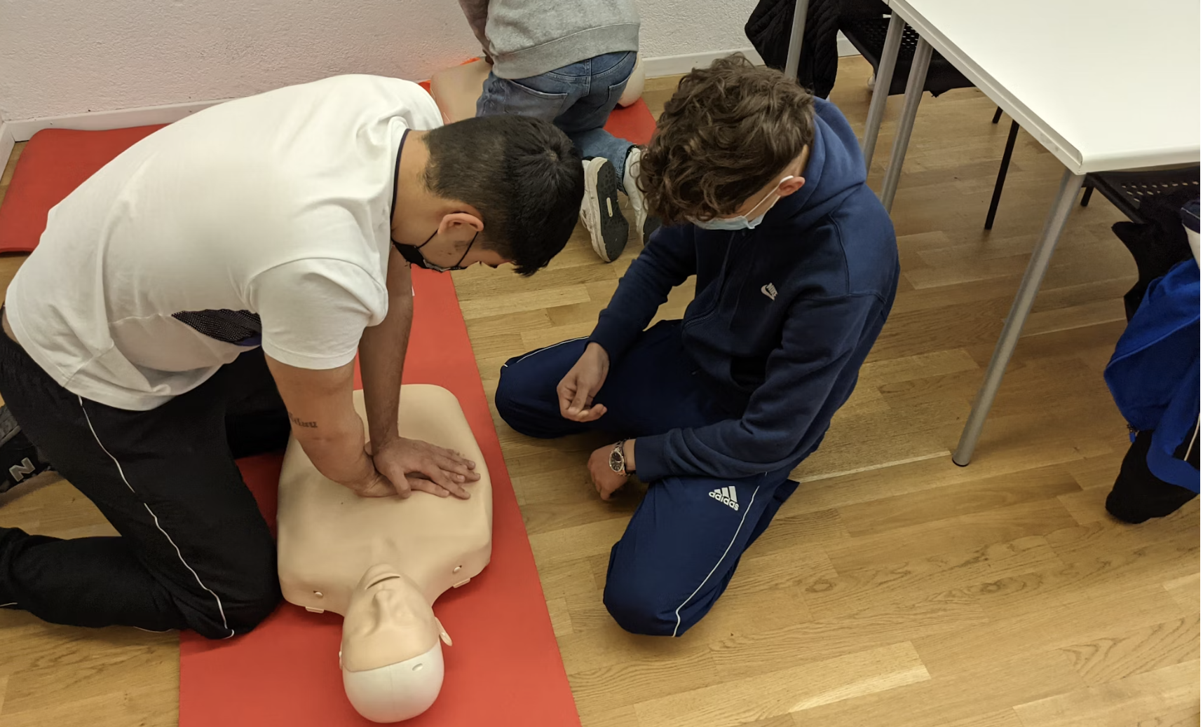 boy cpr